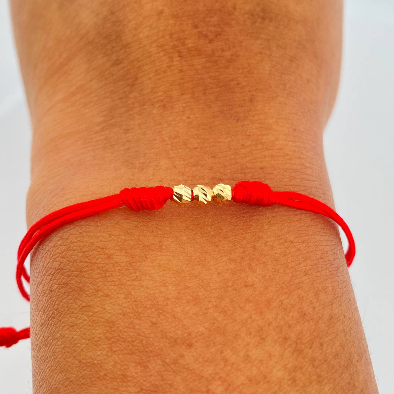 Pulsera Tejida Roja Bolas 0.15gr / Oro Amarillo 18K &