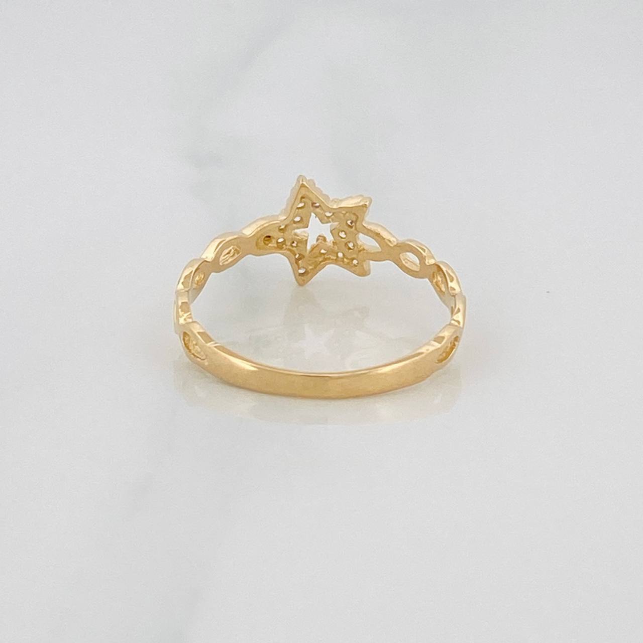 Anillo Estrella 1.5g / T6 3/4 Oro Amarillo 18K