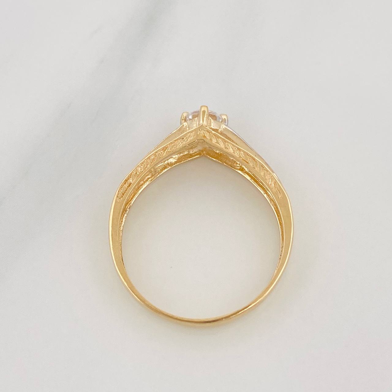 Anillo Solitario Puente 2.25g / T6 3/4 Dos Oros Amarillo Blanco 18K