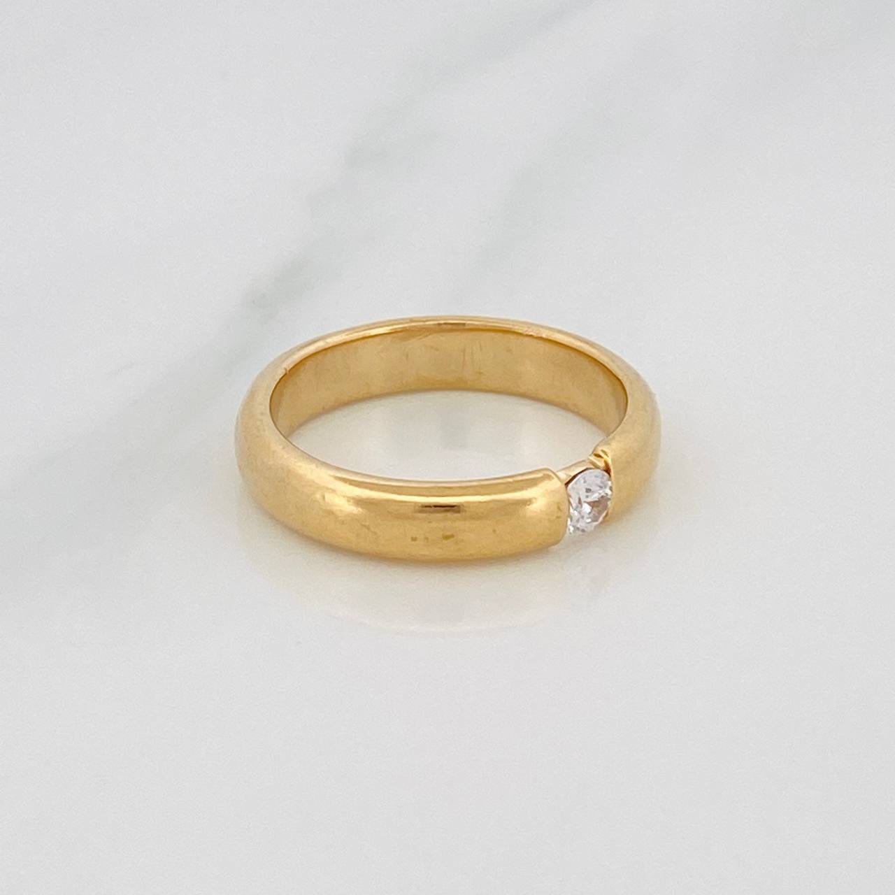 Anillo Solitario 6.55g / T7 3/4 Oro Amarillo 18K