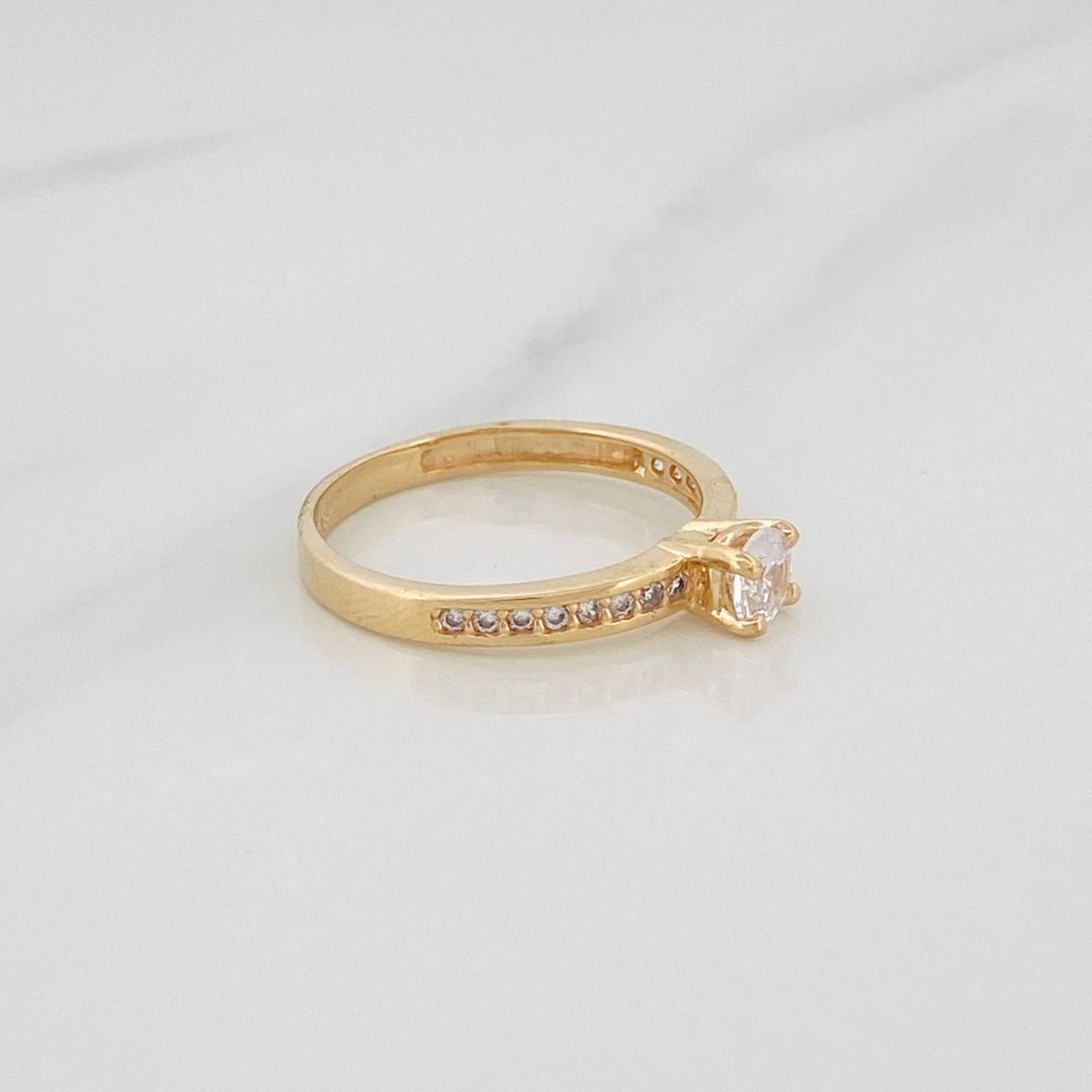 Anillo Solitario Churumbela 2.35g / T6 3/4 Oro Amarillo 18K