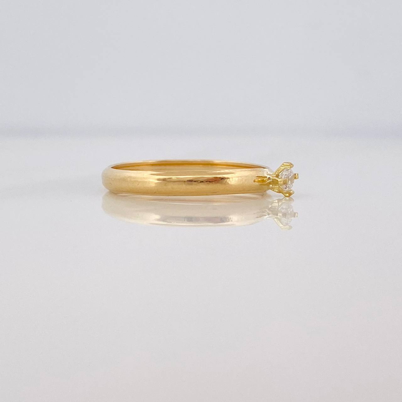 Anillo Solitario 0.75g / T5 3/4 Oro Amarillo 18K