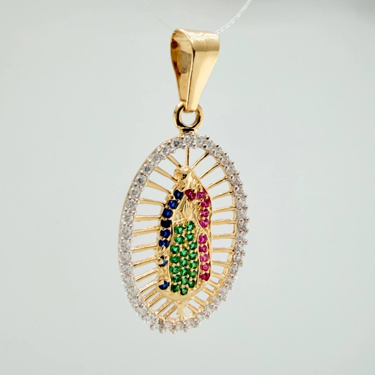 Dije Virgen Guadalupe 2.85gr / 3.6cm / Dos Oros Amarillo Blanco 18K &