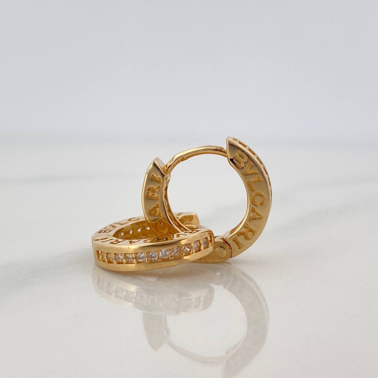 Candongas Bv 3.95gr / 1.3cm / Oro Amarillo 18K &