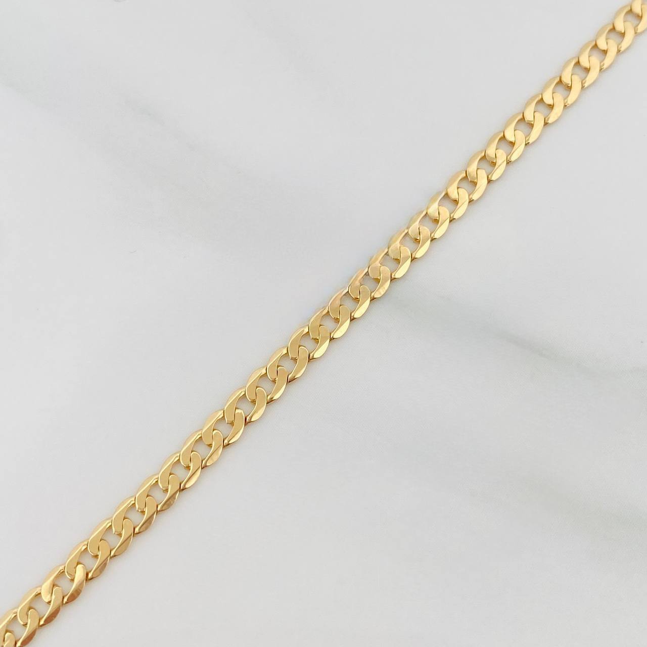 Pulso Cubana 3.85g / 21.05cm / 2.91mm Oro Amarillo 18K