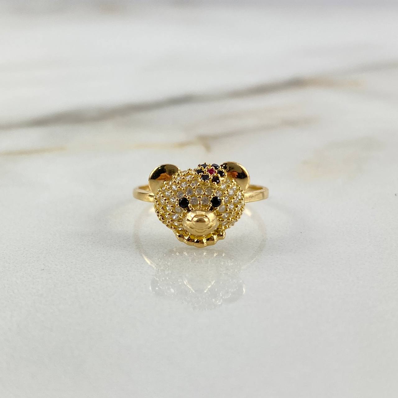 Anillo Oso 2.45gr / T6 3/4 / Circones Blancos-Negros-Rojos Oro Amarillo