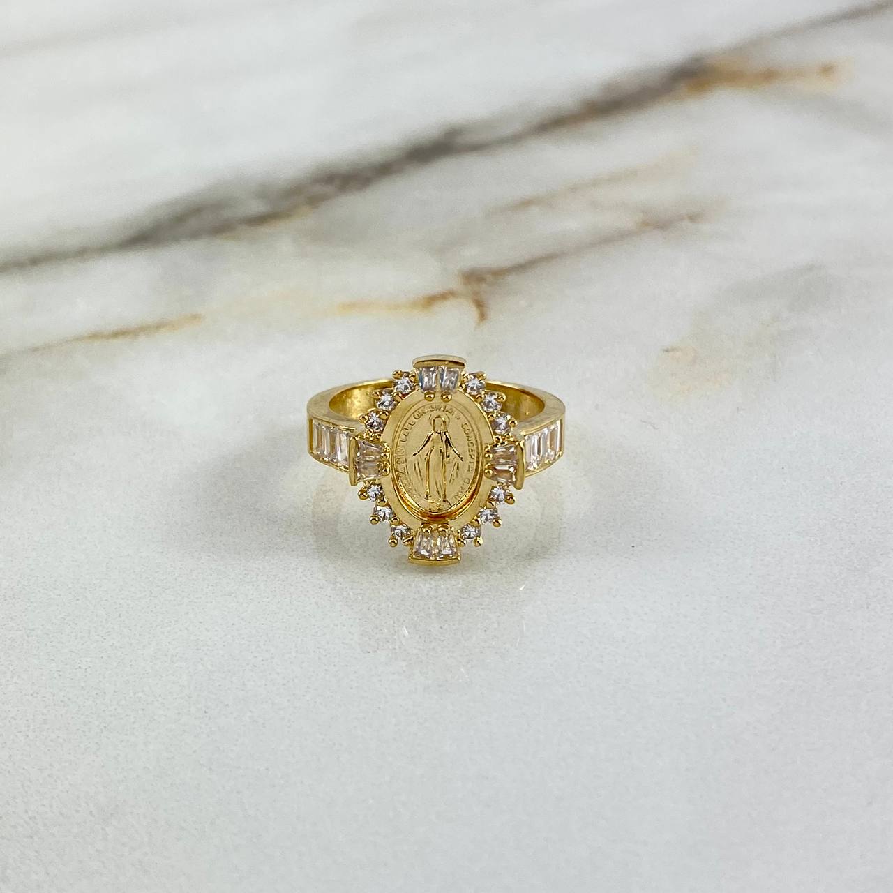Anillo Virgen Milagrosa 4.3gr / T4 1/2 / Circones Blancos Oro Amarillo