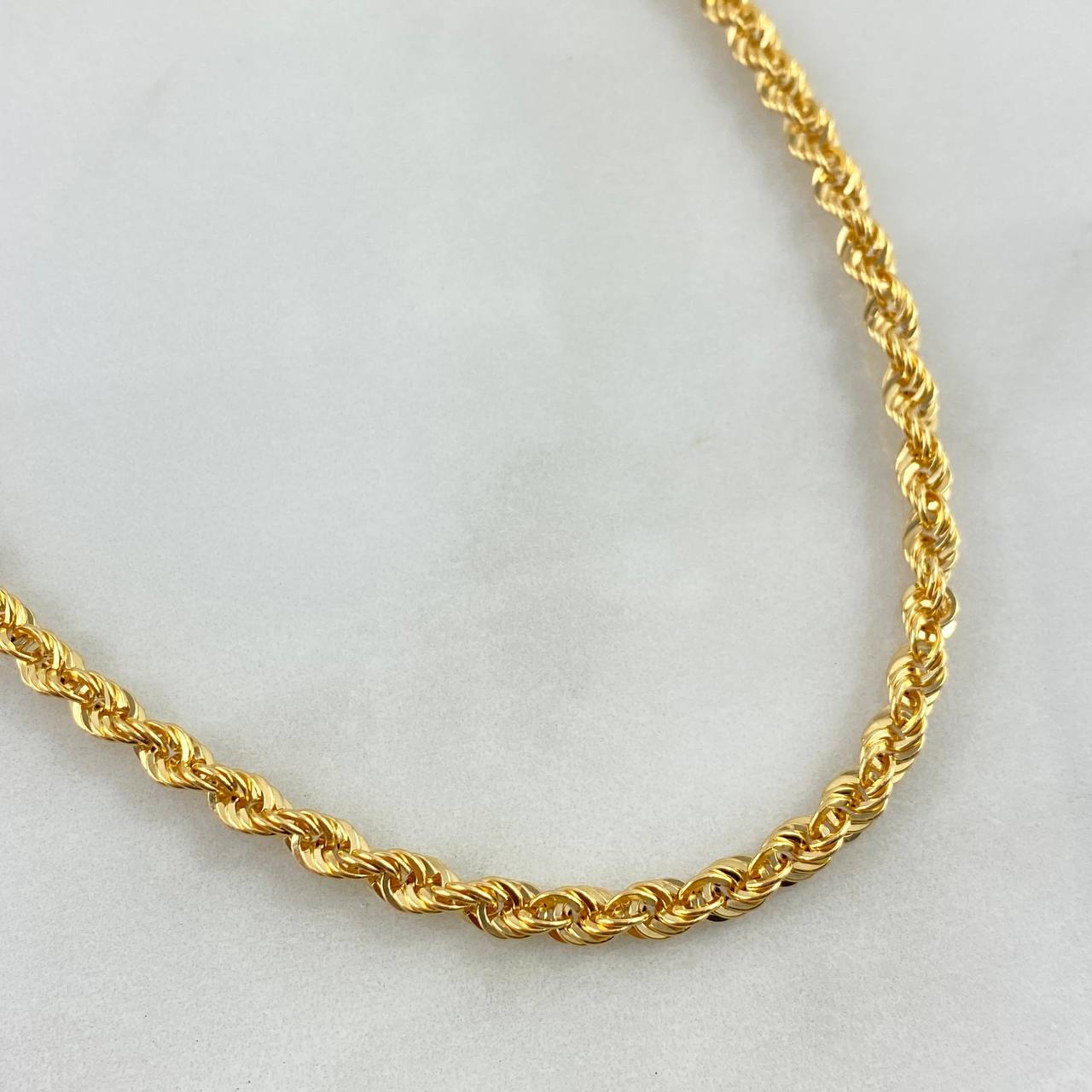 Cadena Lazo 9.45gr / 55cm / 4.3mm Oro Amarillo +3 *