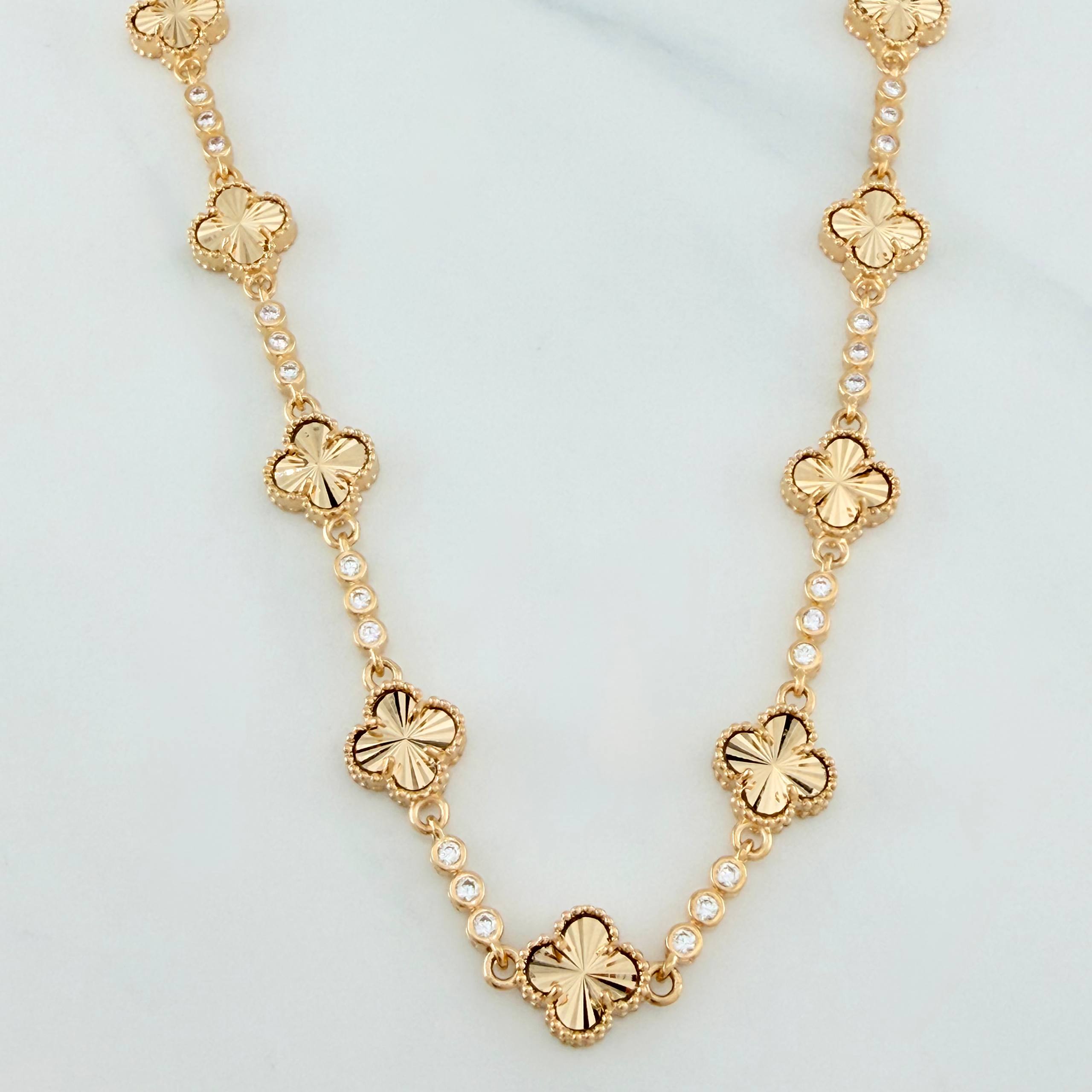 Cadena Trebol Diamantado Circulos 25.6 g / 46.5 cm / 2.51 mm Oro Amarillo 18K