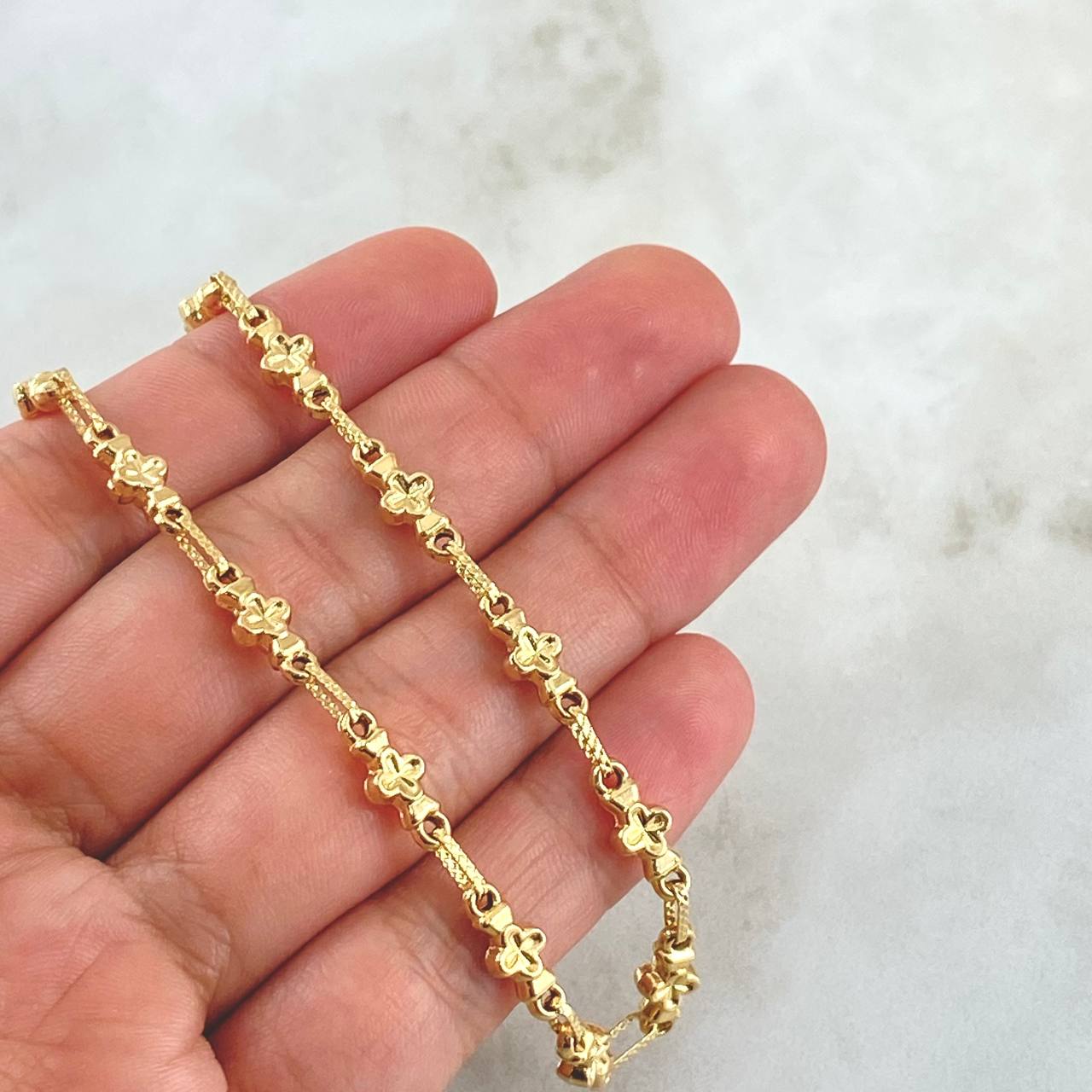 Cadena Rustica Trebol 11.25gr / 60cm / Oro 18K ©