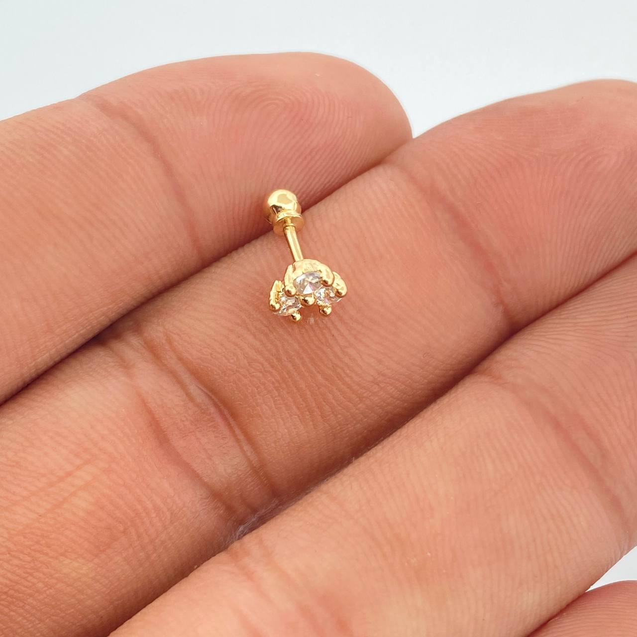 Piercing Flor 0.55gr / 1.1cm / Oro Amarillo 18K $
