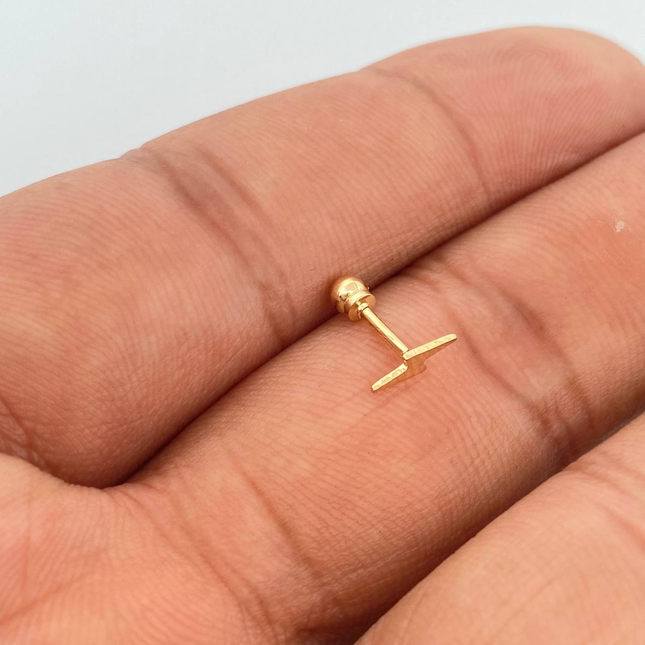 Piercing Rayo Plano 0.25gr / 1cm / Oro Amarillo 18K $