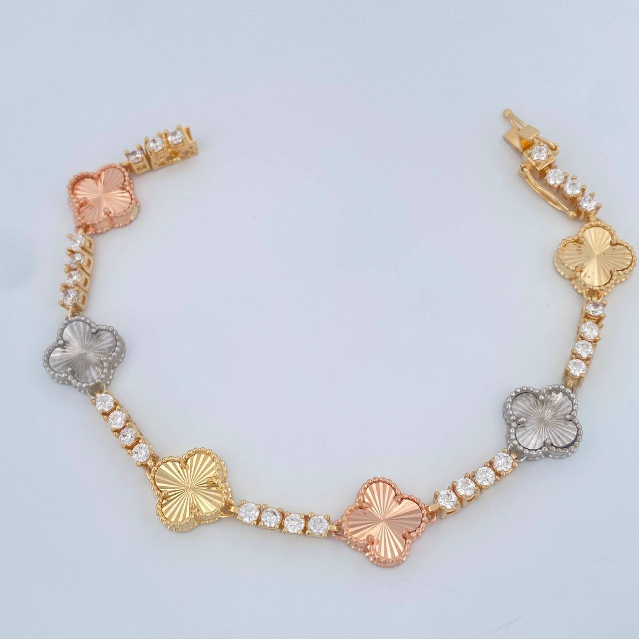 Pulso Tennis Trebol 13.85gr / 17.2cm-Tres Oros 18K &