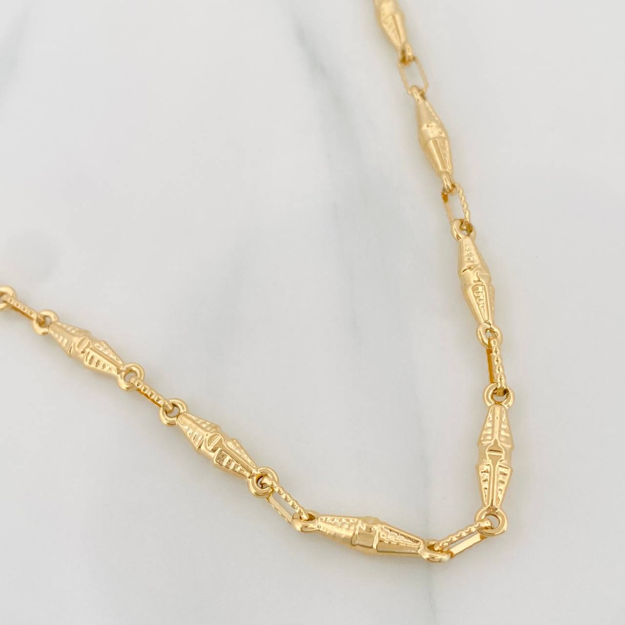 Cadena Rustica Dubai 10.7g / 60cm / 3.55mm Oro Amarillo 18K