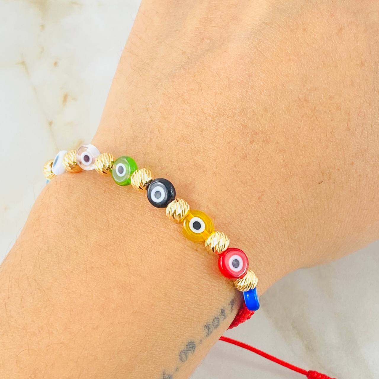 Pulsera Roja Ojos Turcos Colores 1.25gr / Oro Amarillo 18K (A.C)