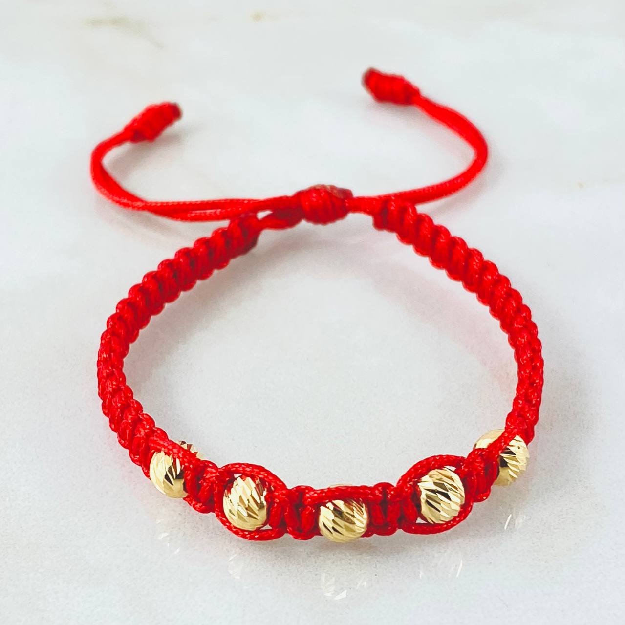 Pulsera Roja Bolas 0.9gr / Oro Amarillo 18K (A.C)