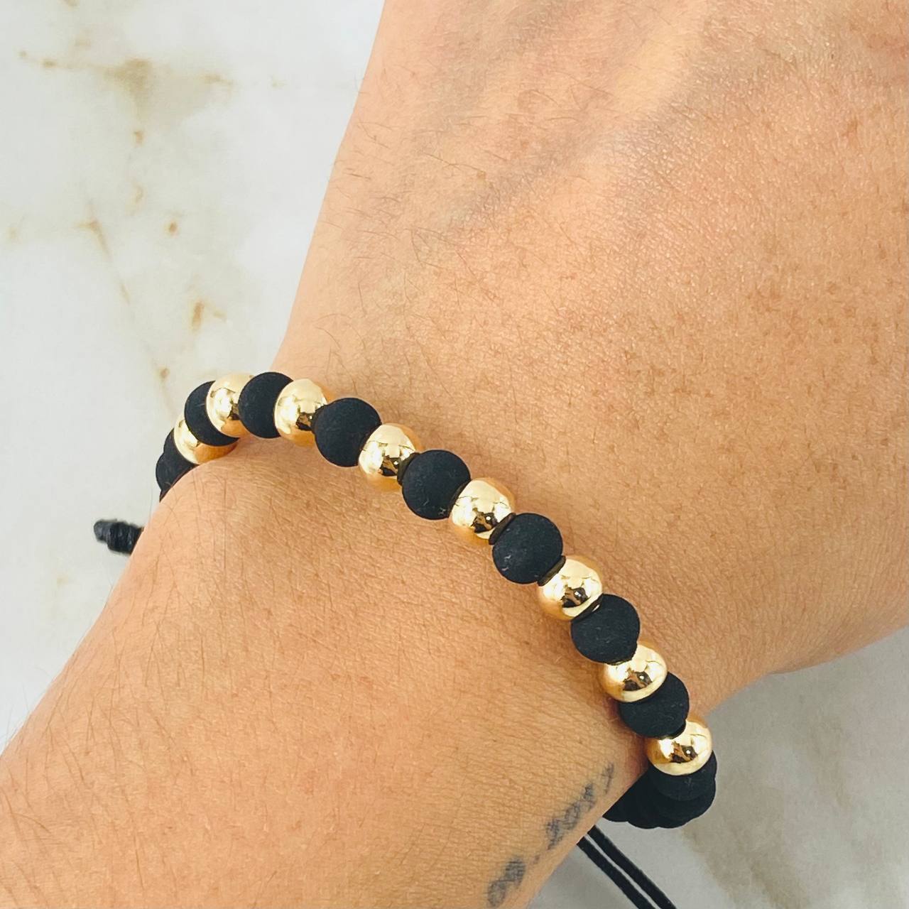 Pulsera Negra Bolas 1.65gr / Oro Amarillo 18K (A.C)