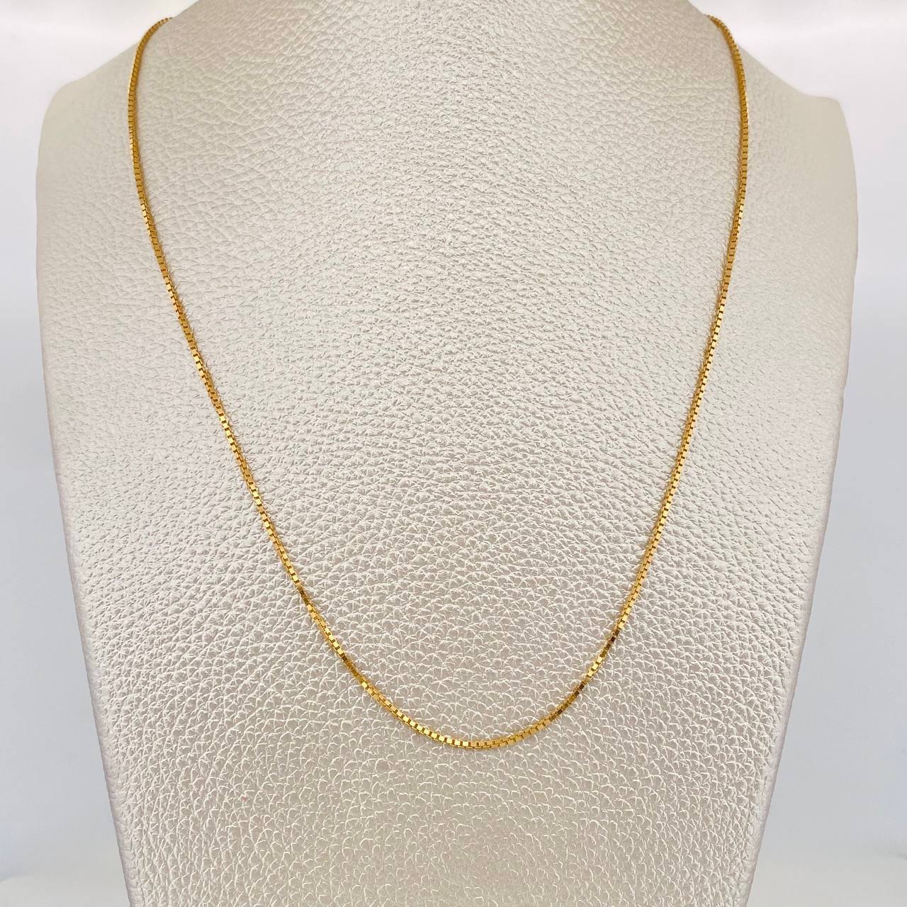 Cadena Veneciana 5.45g / 70.05cm / 0.85mm Oro Amarillo 18K