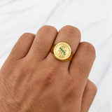 Anillo Sello Bordeado Signo Peso 3.75g / T9 Oro Amarillo 18K