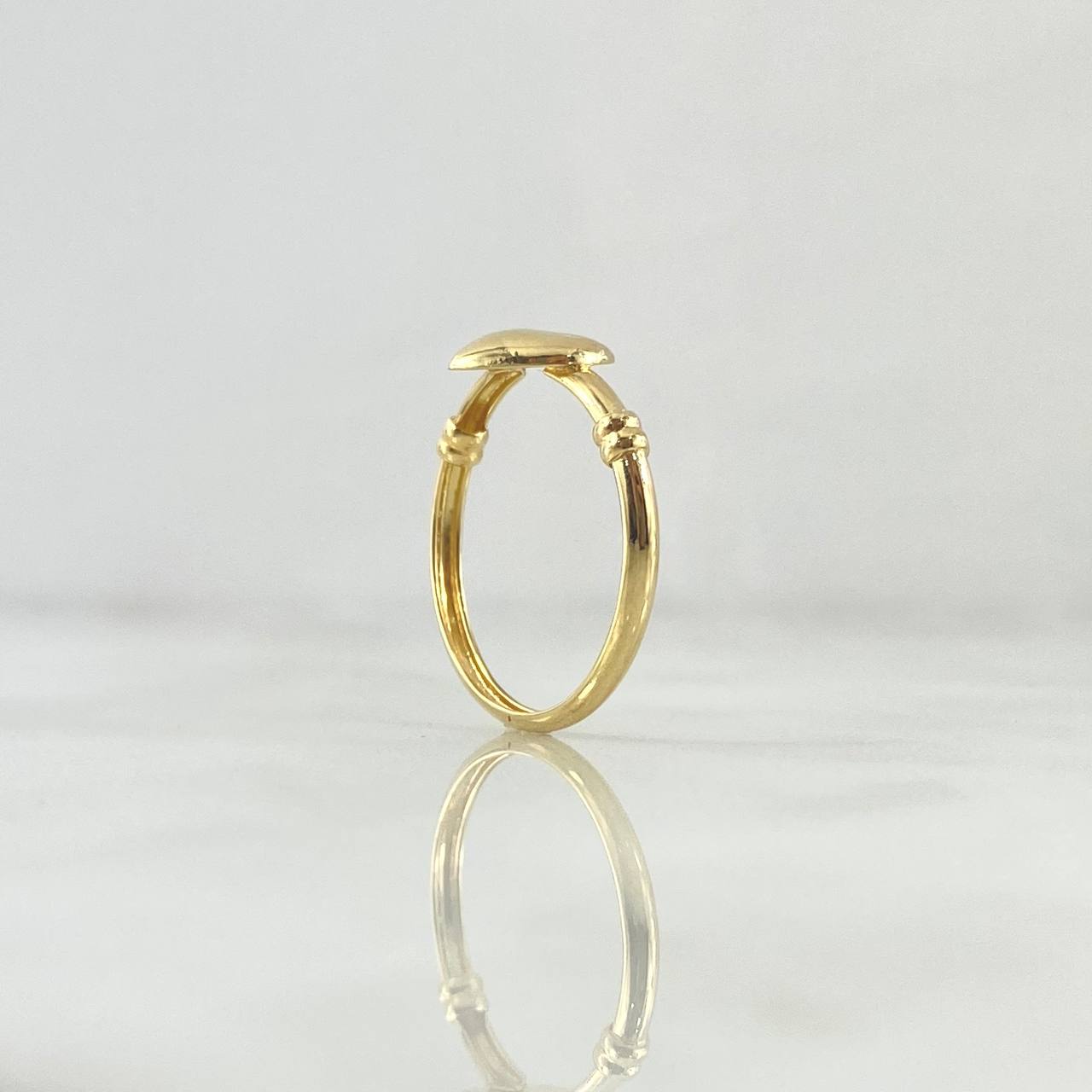 Anillo Sello Corazón 1.2gr / T6 1/2 / Nudo Liso Oro Amarillo 18K ©