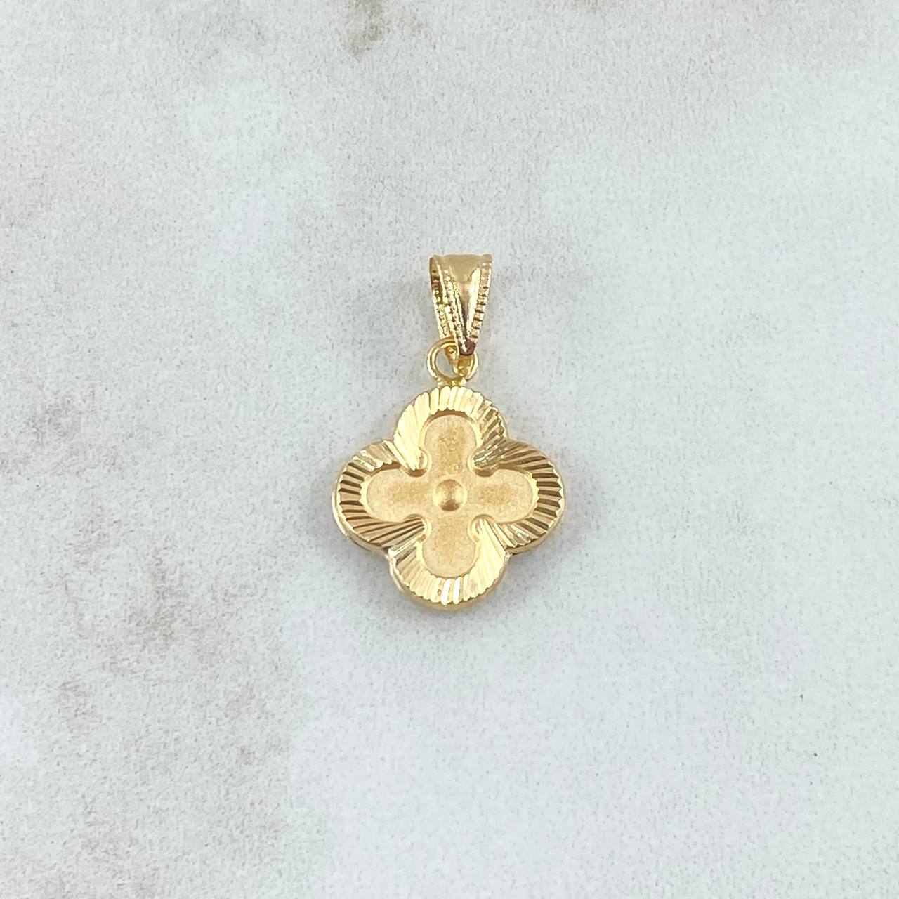 Dije Flor Mate 1.1gr / 2cm / Bordes Diamantados Oro Amarillo 18K ©