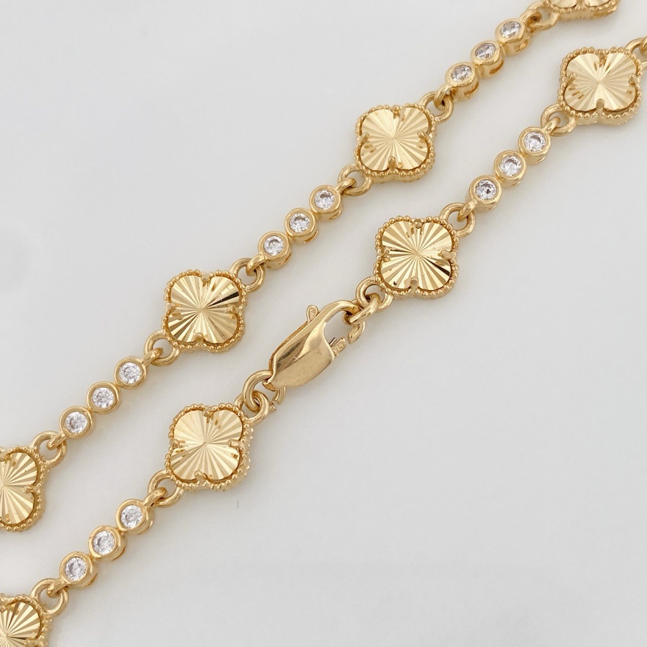 Cadena Halo Trebol 16.85g / 40.05cm / 2.8mm Oro Amarillo 18K
