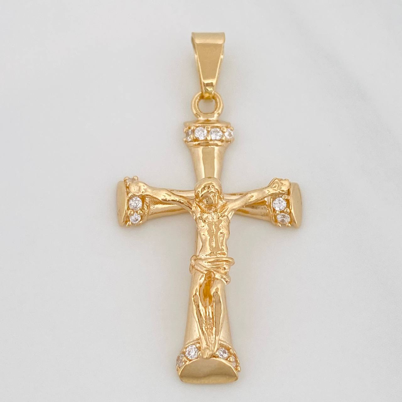 Dije Cruz Cristo 4.3g / 4cm Oro Amarillo 18K