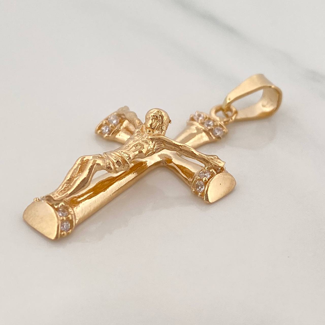 Dije Cruz Cristo 4.3g / 4cm Oro Amarillo 18K
