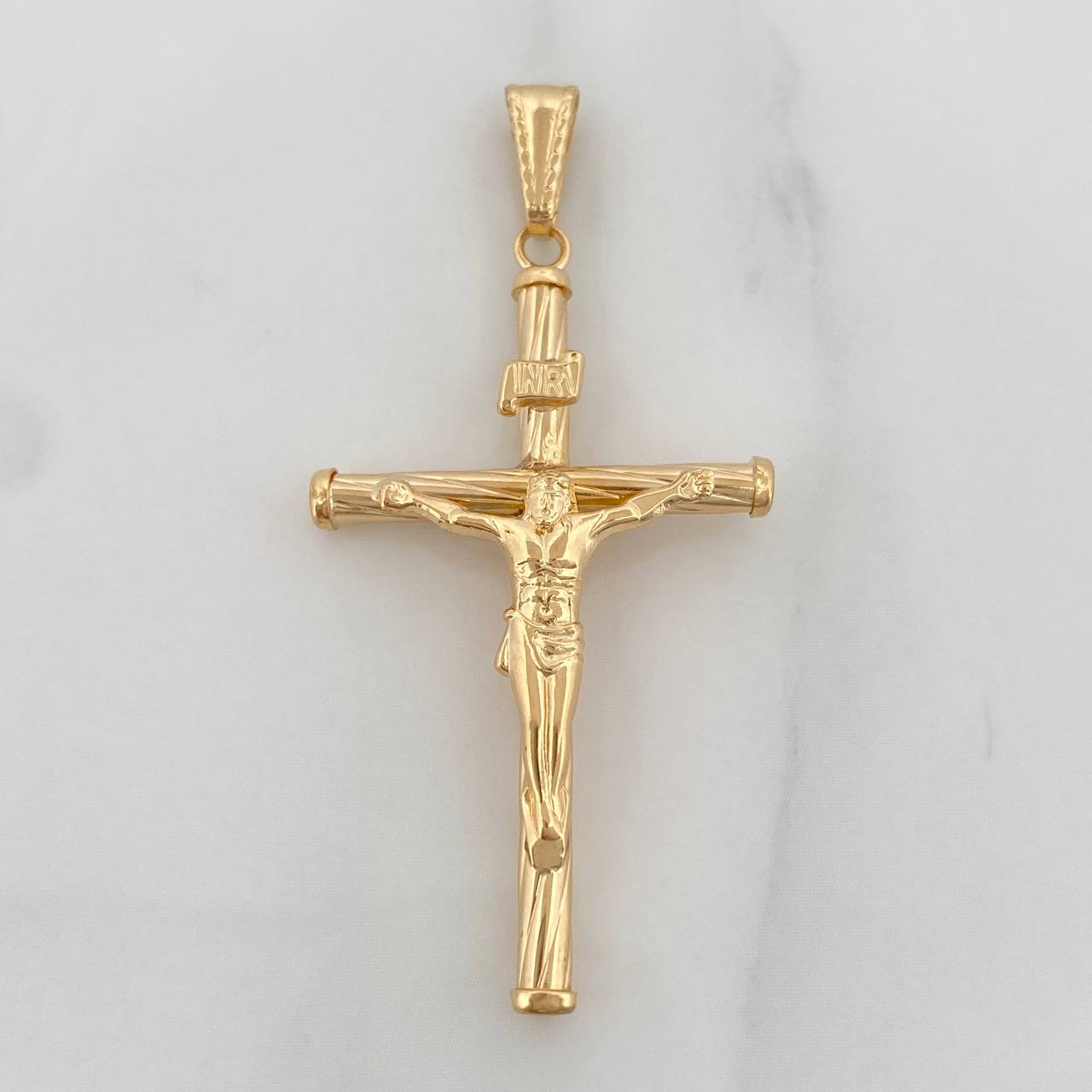 Dije Cruz Cristo 1.45g / 4.05cm Oro Amarillo 18K