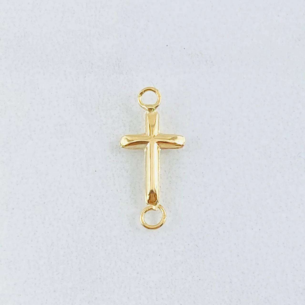 Herraje Cruz Lisa 0.3 g / 2 cm Oro Amarillo 18K