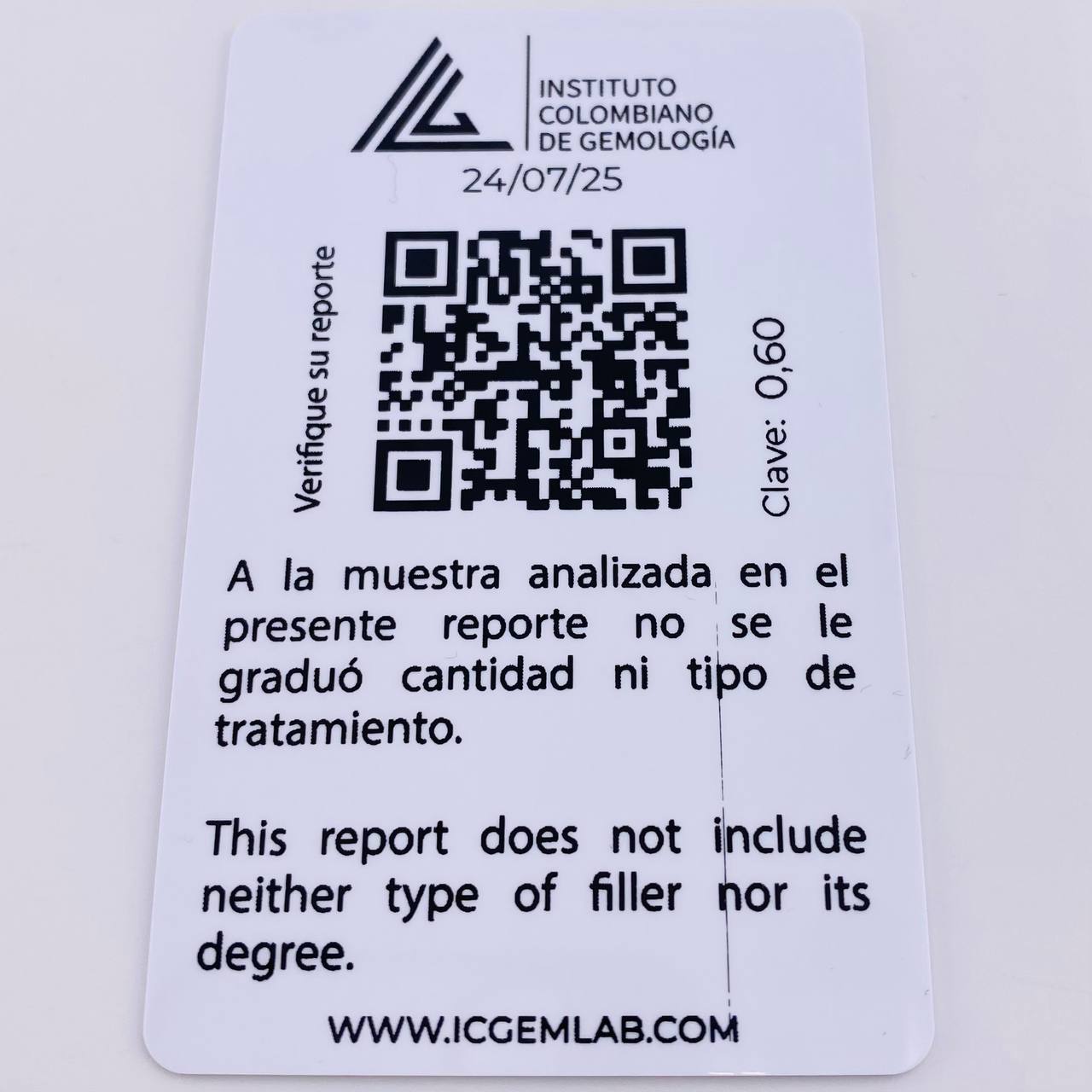 Herraje Rectangulo Cuatro Garras 60pts Esmeralda 0.5gr / 1cm / Oro Amarillo 18K