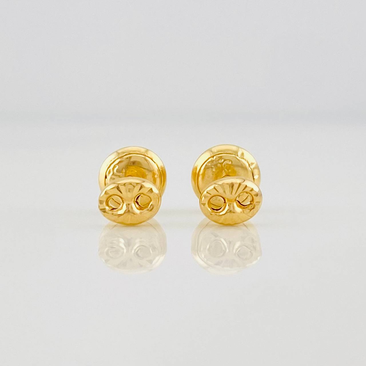Topos GC 0.65g / 5.2mm Oro Amarillo 18K