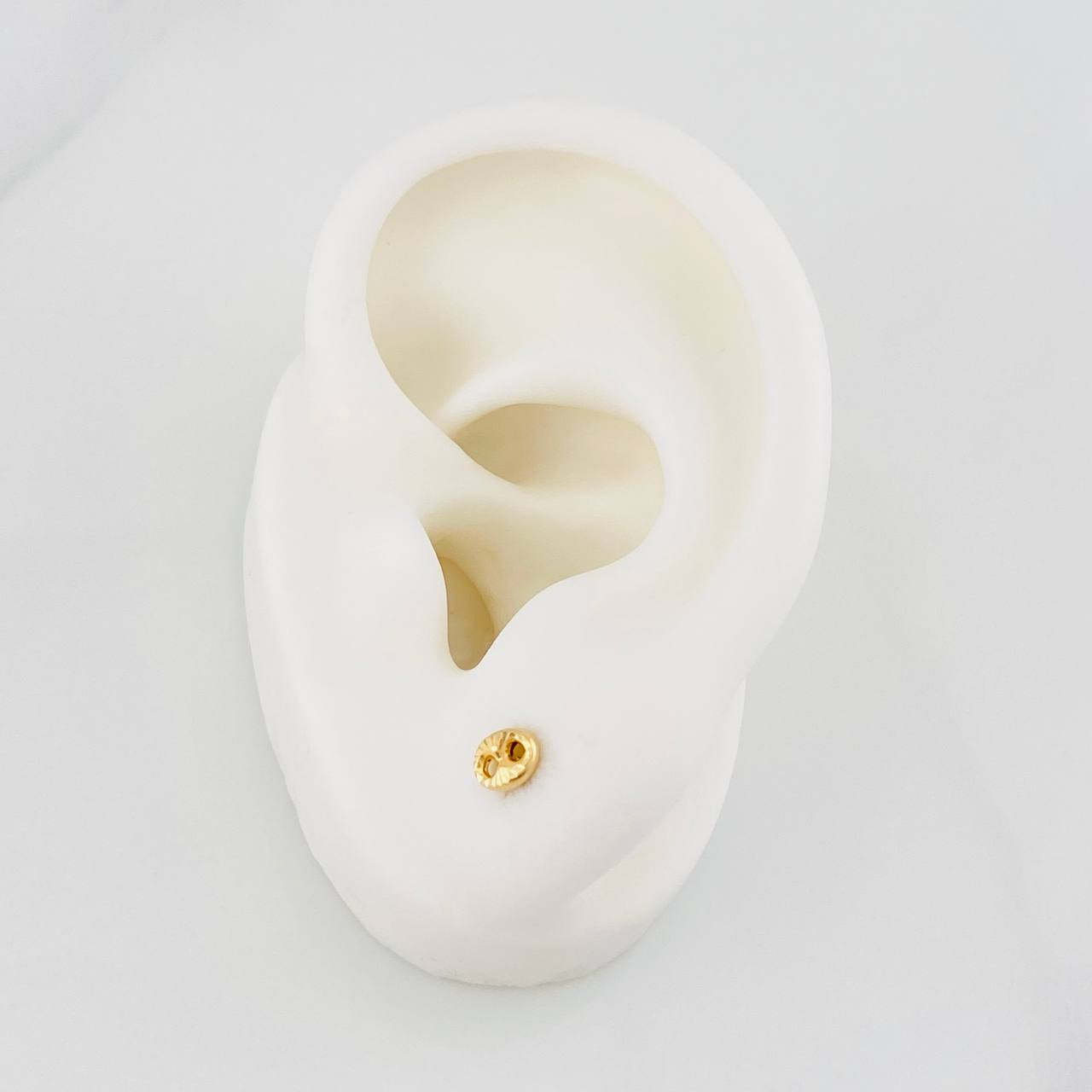 Topos GC 0.65g / 5.2mm Oro Amarillo 18K