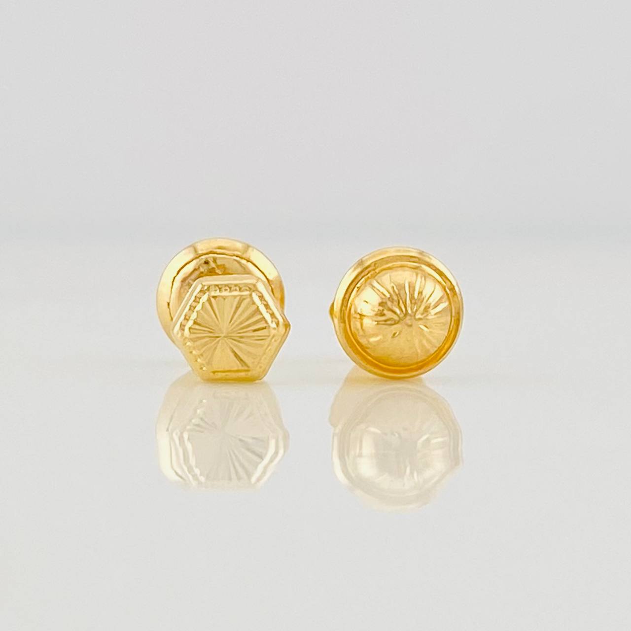 Topos Hexágono Diamantado 0.55g / 4.6mm Oro Amarillo 18K