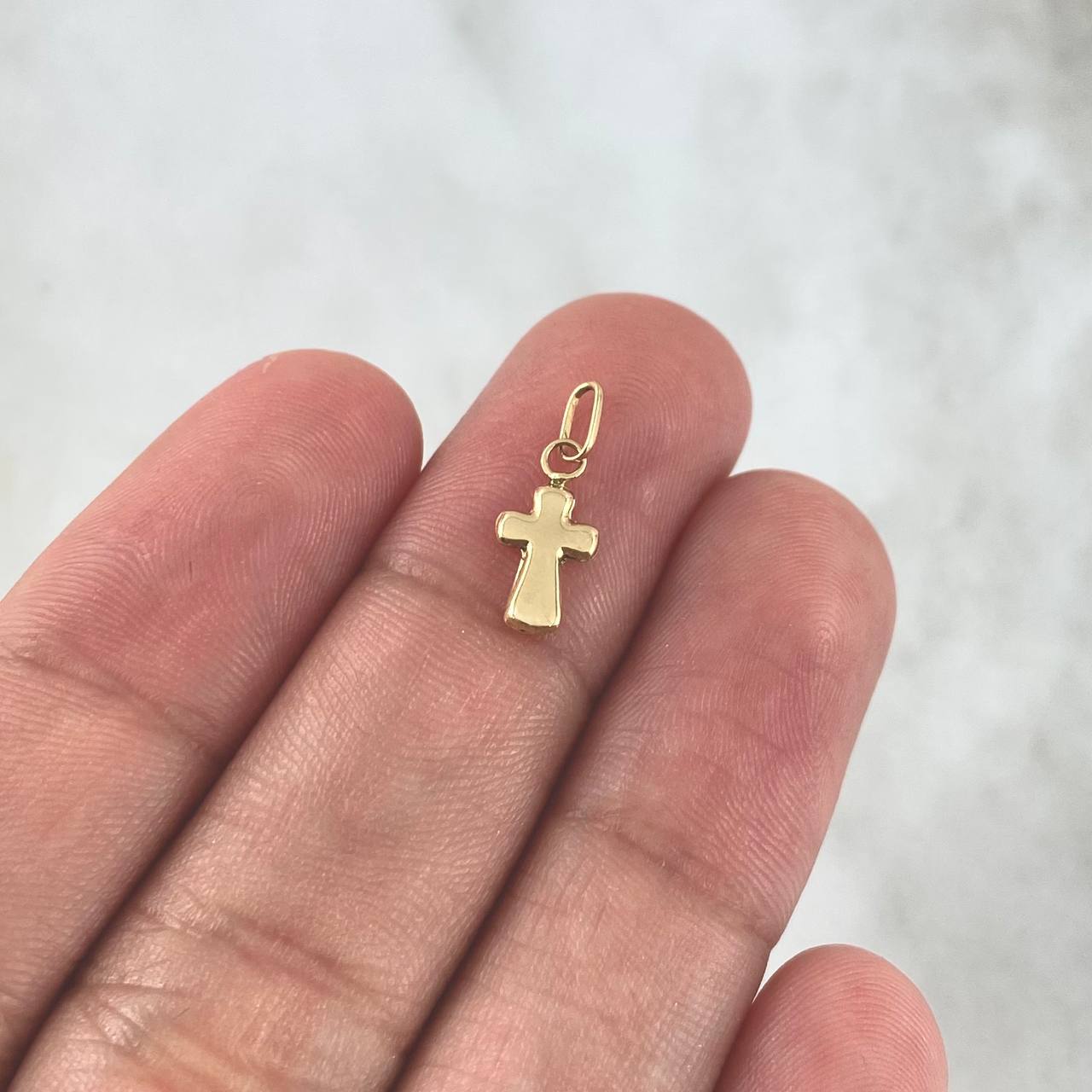 Dije Cruz 0.2gr / 1.5cm / Oro Amarillo