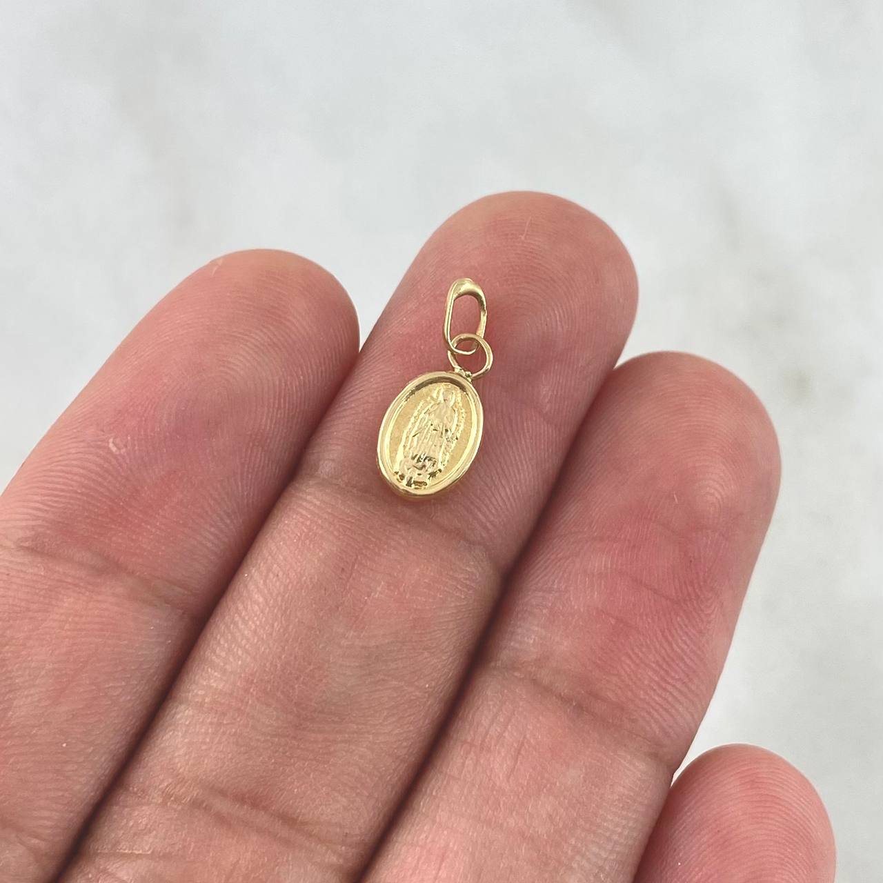 Dije Virgen de Guadalupe 0.3gr / 0.8cm / Oro Amarillo *