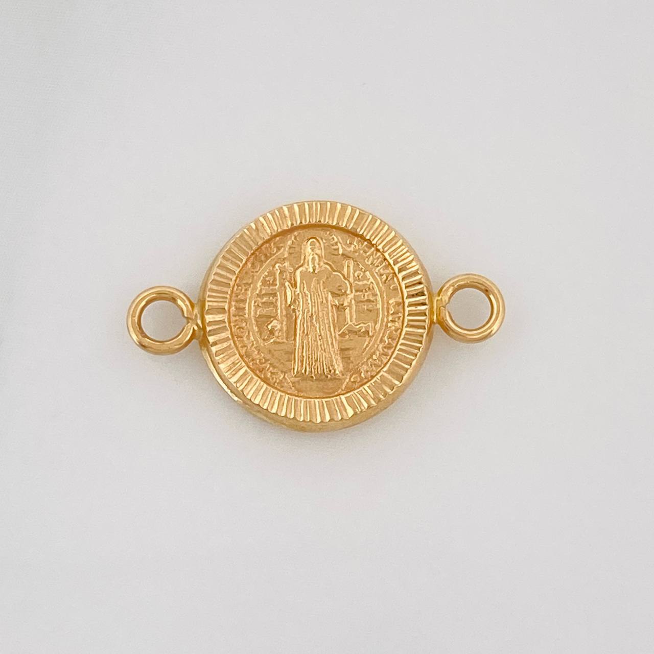 Herraje San Benito 0.85gr / 1.8cm / Oro Amarillo 18K &