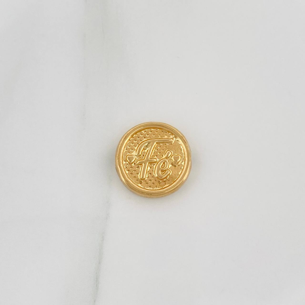 Herraje Medalla Fe 0.85gr / 1.3cm / Oro Amarillo 18K