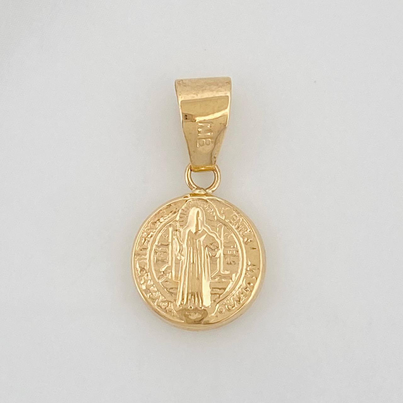 Dije San Benito 0.6gr / 2cm / Oro Amarillo 18K %