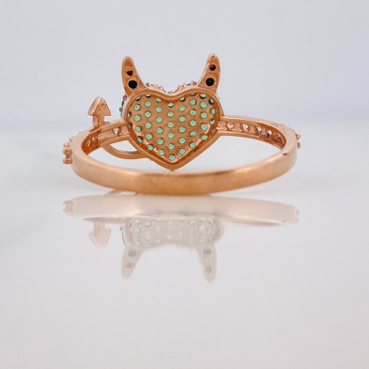 Anillo Corazon Devil 2.65gr / T7 3/4 / Dos Oros Negro Rosa 18K &