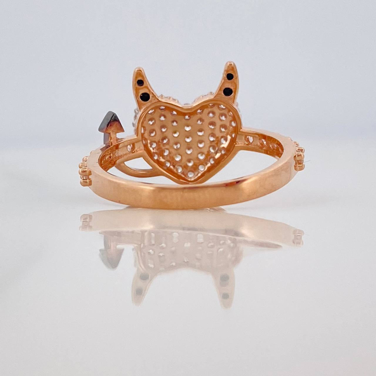 Anillo Corazon Devil 2.55gr / T5 1/4 / Tres Oros 18K %