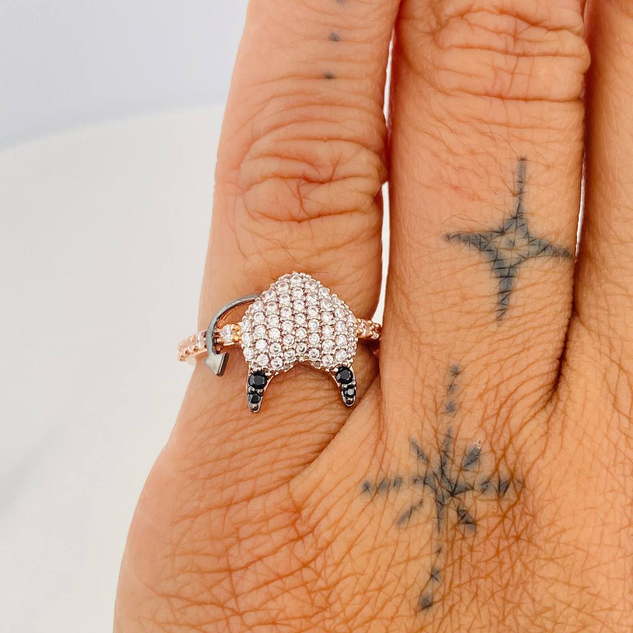 Anillo Corazon Devil 2.65gr / T7 1/4 / Tres Oros 18K &