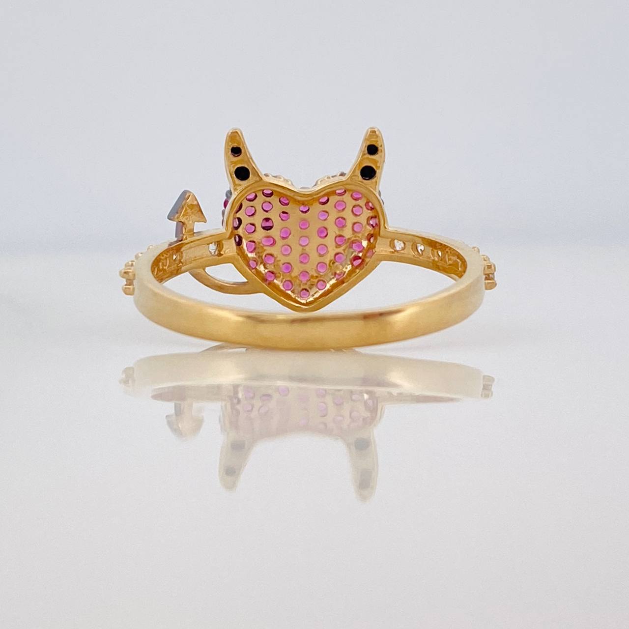 Anillo Corazon Devil 2.75gr / T7 1/4 / Dos Oros Negro Amarillo 18K %
