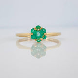 Anillo Flor Esmeraldas 35 pts 1.8gr / T7 1/4 / Oro Amarillo 18K &