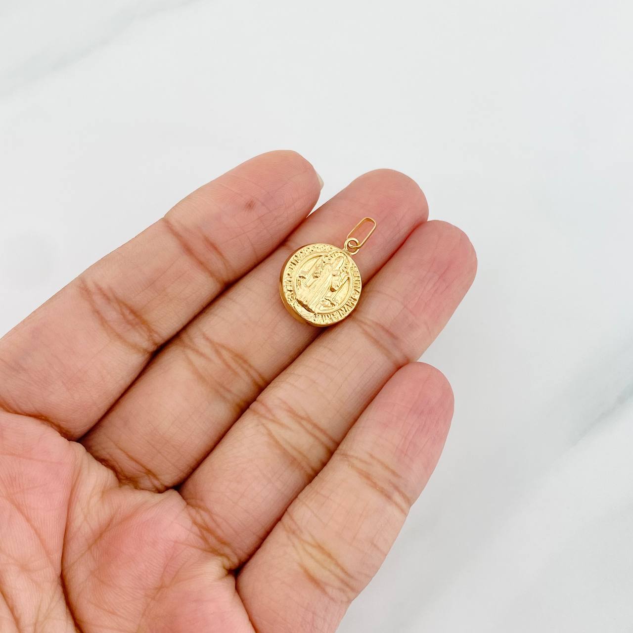 Dije San Benito 0.8g / 2cm Oro Amarillo 18K
