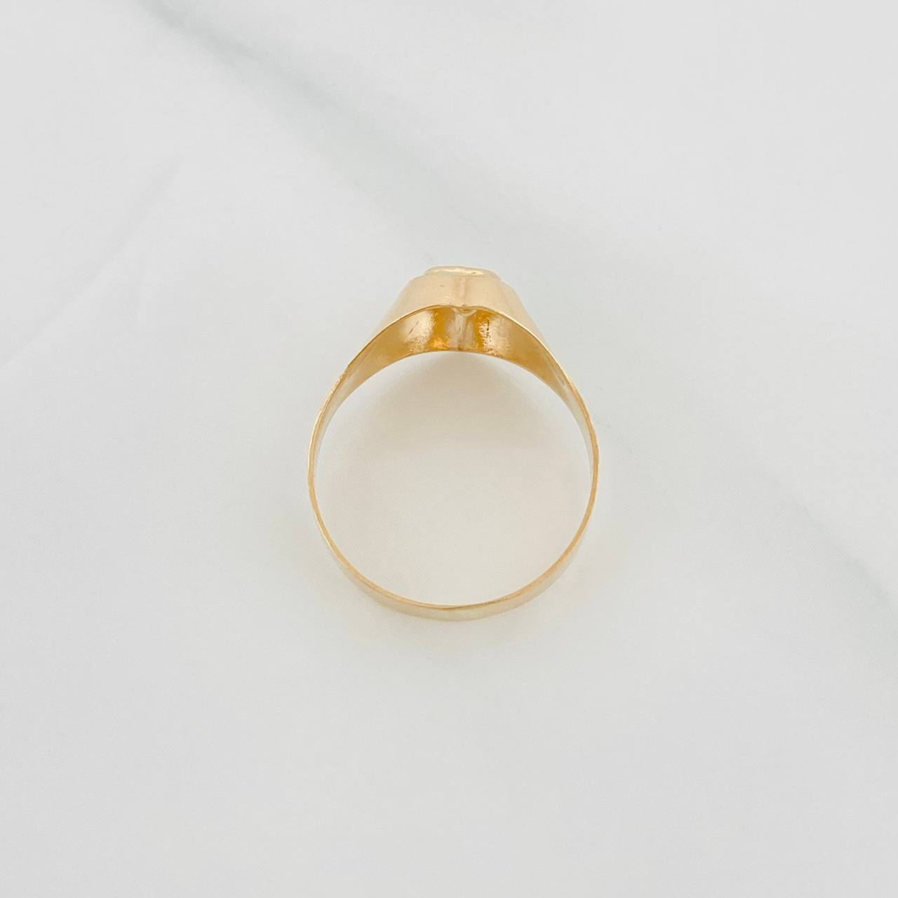Anillo Sello Corazon 1.25g / T5 Oro Amarillo 18K