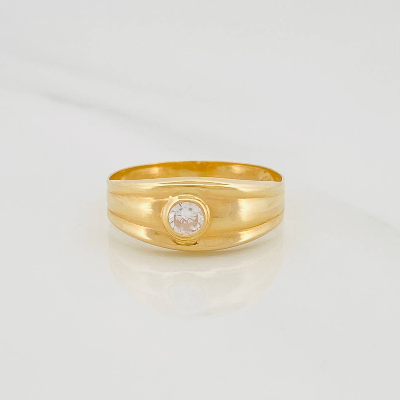 Anillo Sello Circulo 1.55g / T7 3/4 Oro Amarillo 18K