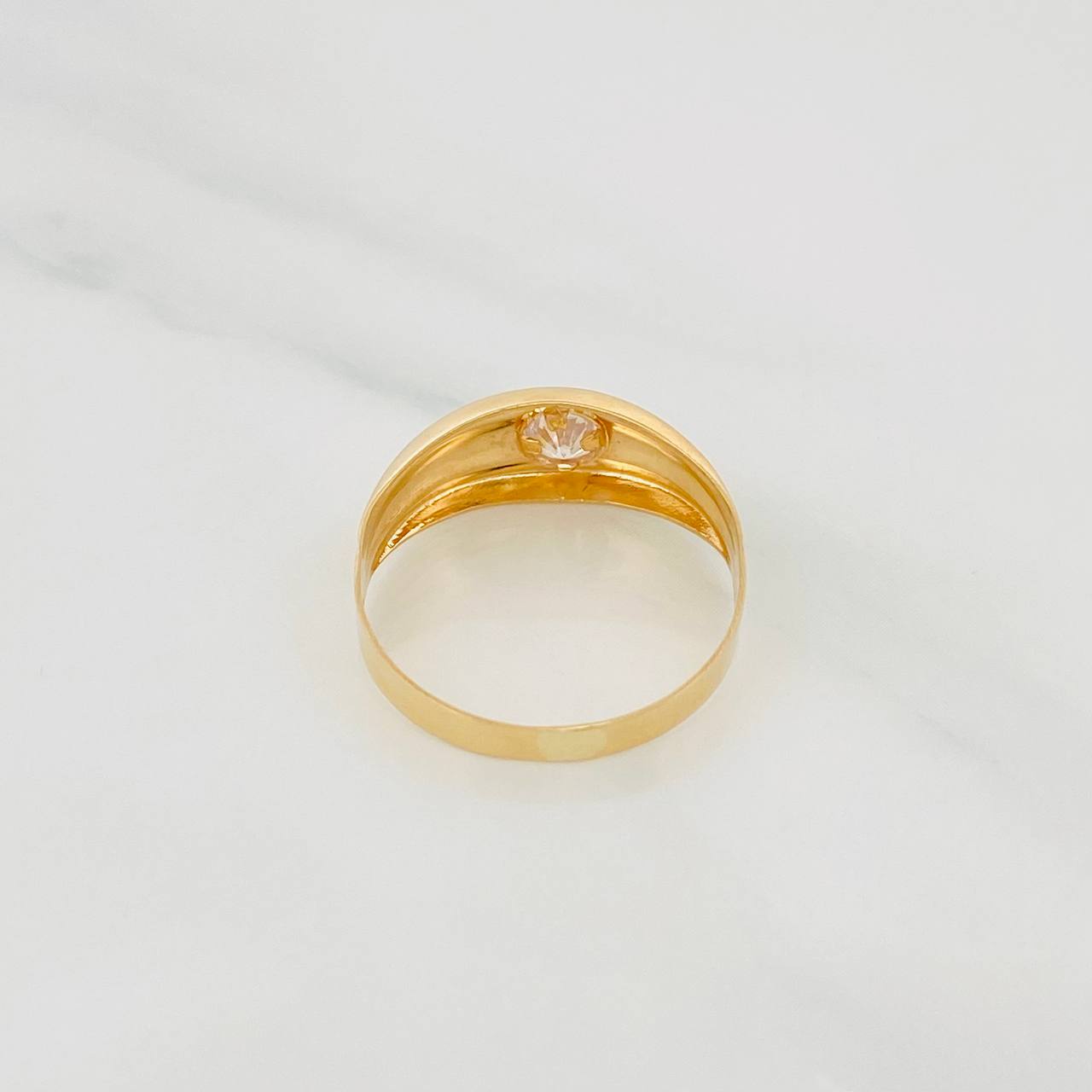 Anillo Sello Circulo 1.55g / T7 3/4 Oro Amarillo 18K