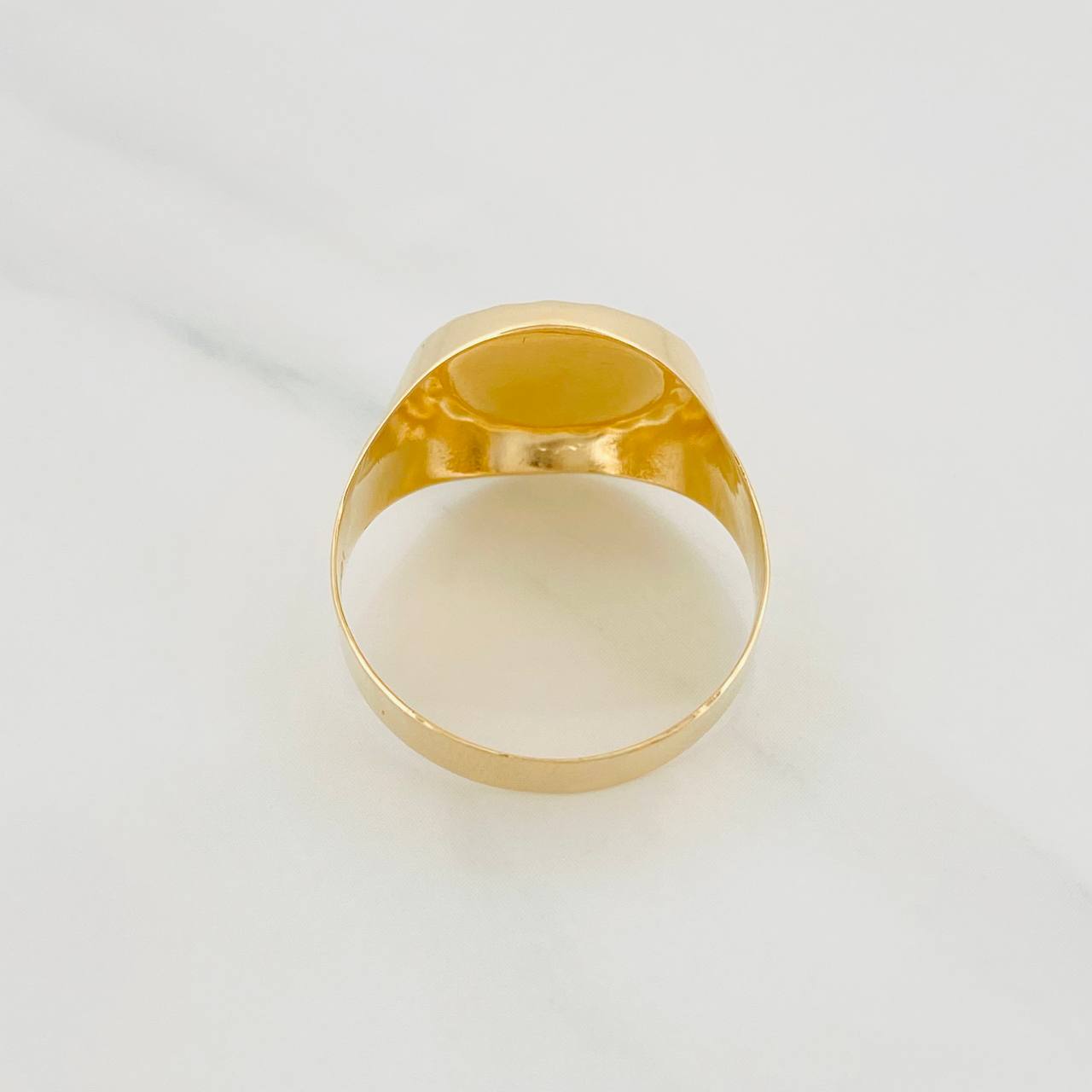 Anillo Sello Bordeado Leon 4.2g / T9 1/2 Oro Amarillo 18K
