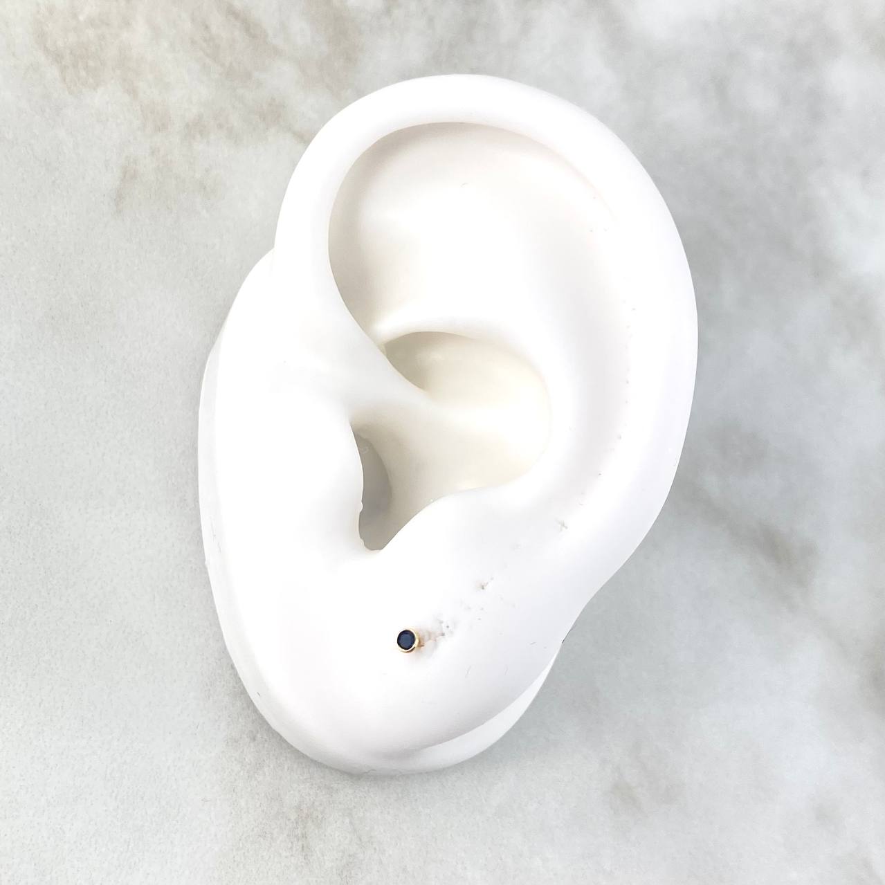 Topos Bisel 0.55gr / 4.3mm Oro Amarillo 18K ©